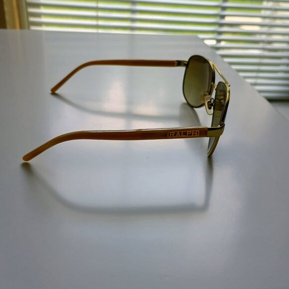 RALPH LAUREN WOMENS AVIATOR SUNGLASSES W/METAL GOLD FRAME - Picture 2 of 2
